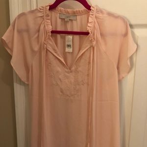 Loft top with embroidery and tassel closure, pink